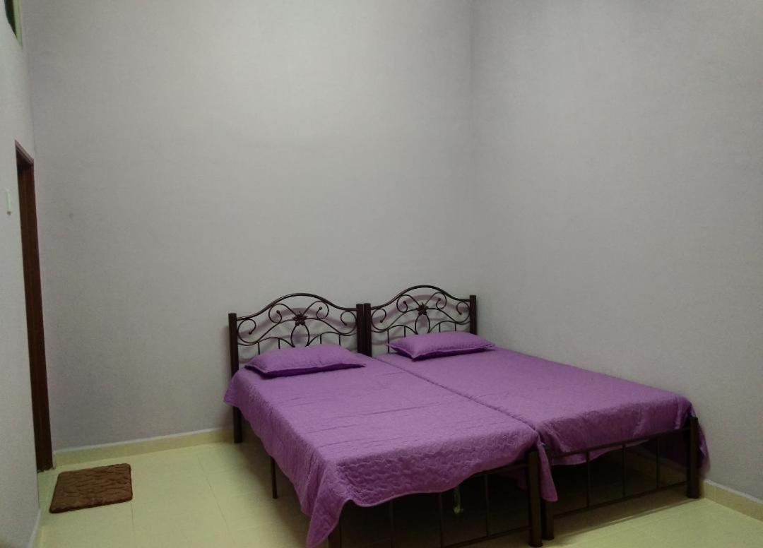 Homestay D Arynie Bukit Payong Luaran gambar